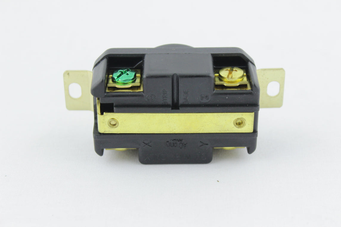 TOMA SEGURIDAD INCRUSTAR 30A/250VAC 3P+T NEMA L15-30