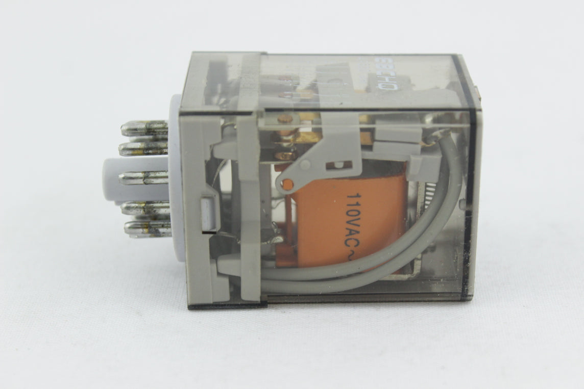 RELEVO 11 PINES REDONDOS 110VAC 10A/250VAC