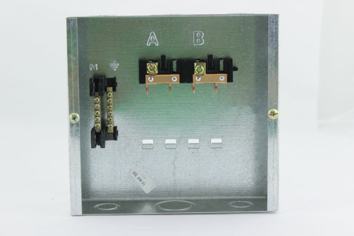 TABLERO 4 CTOS 2F 4H C/P PLASTICO TERCOL