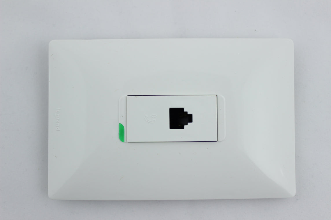 TOMA TELF SENCILLO RJ11 LUMINEX FUTURA