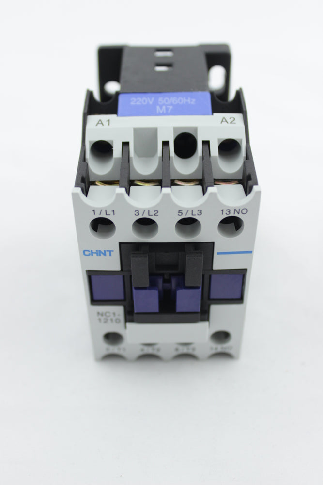 CONTACTOR 12A TRIPOLAR 220VAC