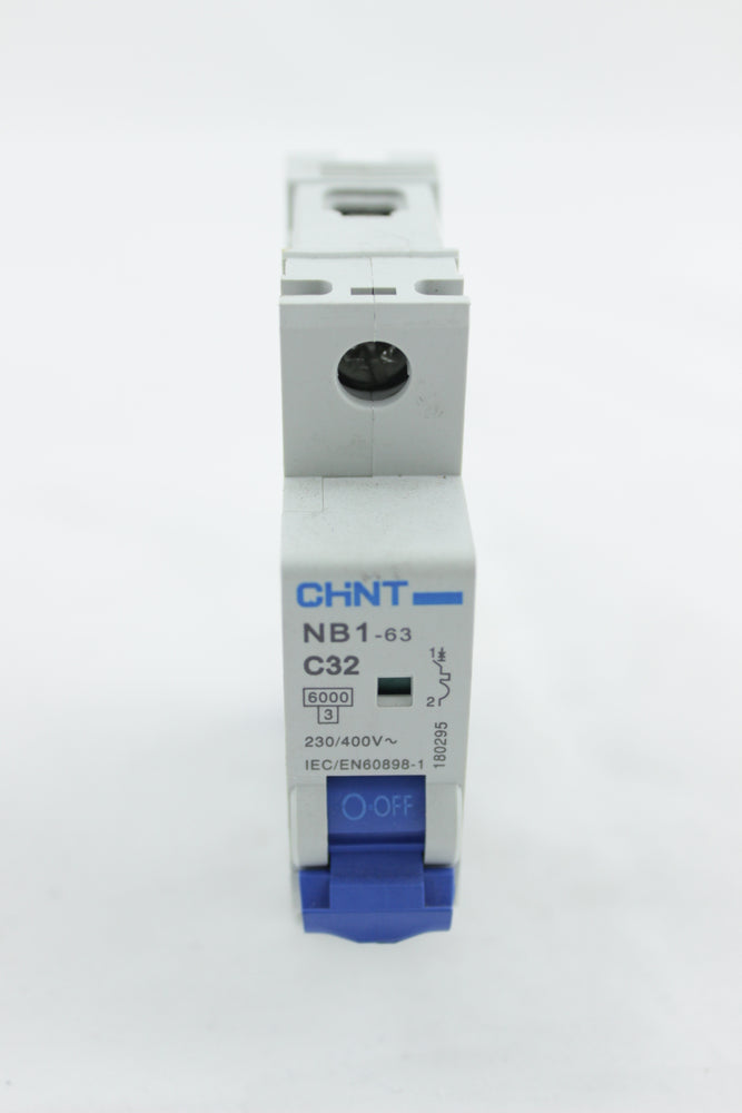 BREAKER TIPO RIEL CHINT 1X32A 230/400V 6KA