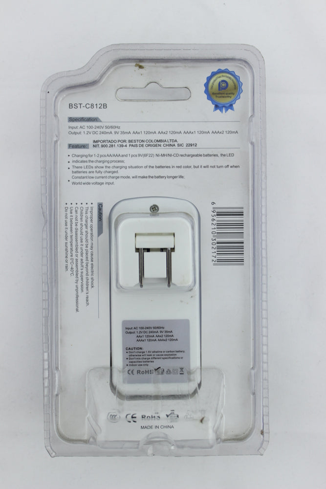 CARGADOR  BESTON  INCLUYE PILA 9 V