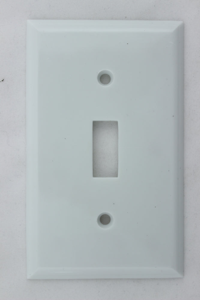 PLACA TAPA INTERRUPTOR  LEVITON ECONOMICA